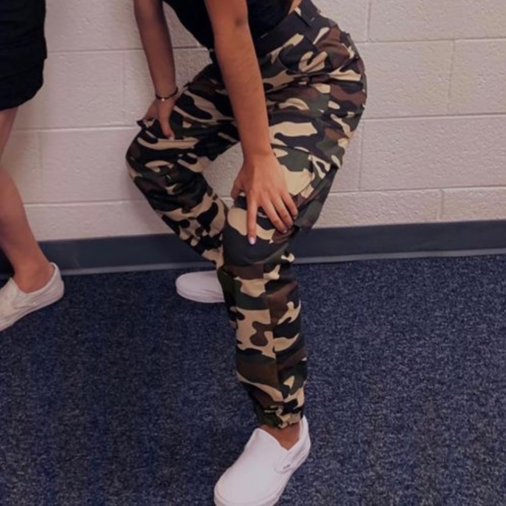 Camo pants
